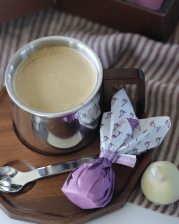 Rabitos Royale figs covered in white chocolate 6 units in the box 95 g