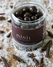 Rabitos Royale MINIS figos juodajame šokolade su jūros druska 150 g