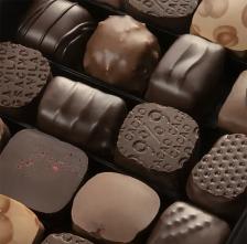 Michel Cluizel juodojo ir pieniško šokolado saldainių asorti „Noir & Lait 15“ 165 g