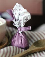 Rabitos Royale figs covered in white chocolate 6 units in the box 95 g