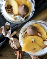 Rabitos Royale figs covered in milk chocolate 3 units in the box 42 g