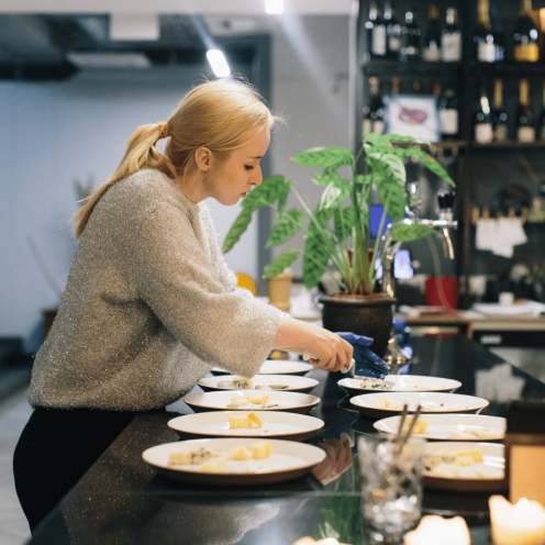 Pastiprintų vynų (šerių) ir sūrio degustacija