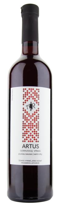 Artus gervuogių vynas 2025