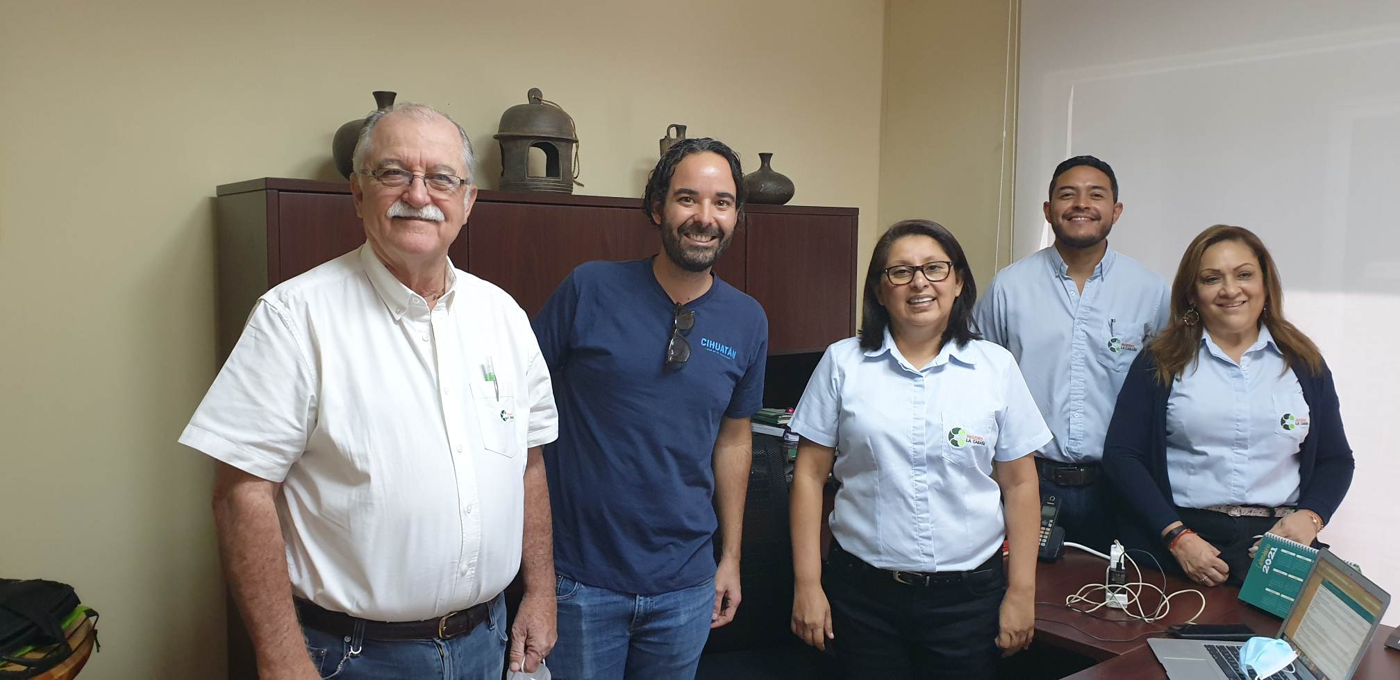 Cihuatan ir La Caba&ntilde;a komanda