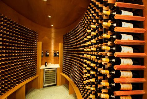 Bordex vyno lentynos