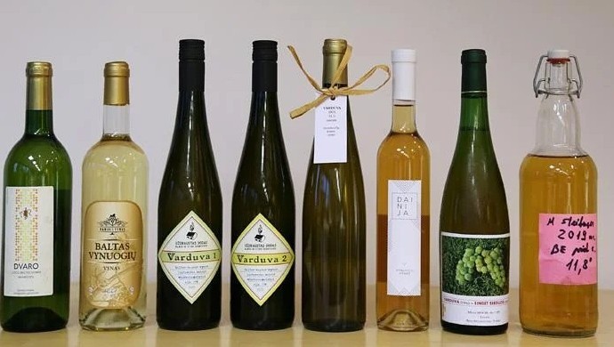 Varduva vyno ragavimas