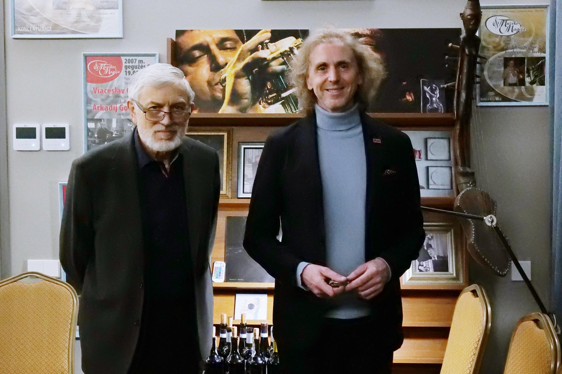 Arūnas Starkus degustacijos metu