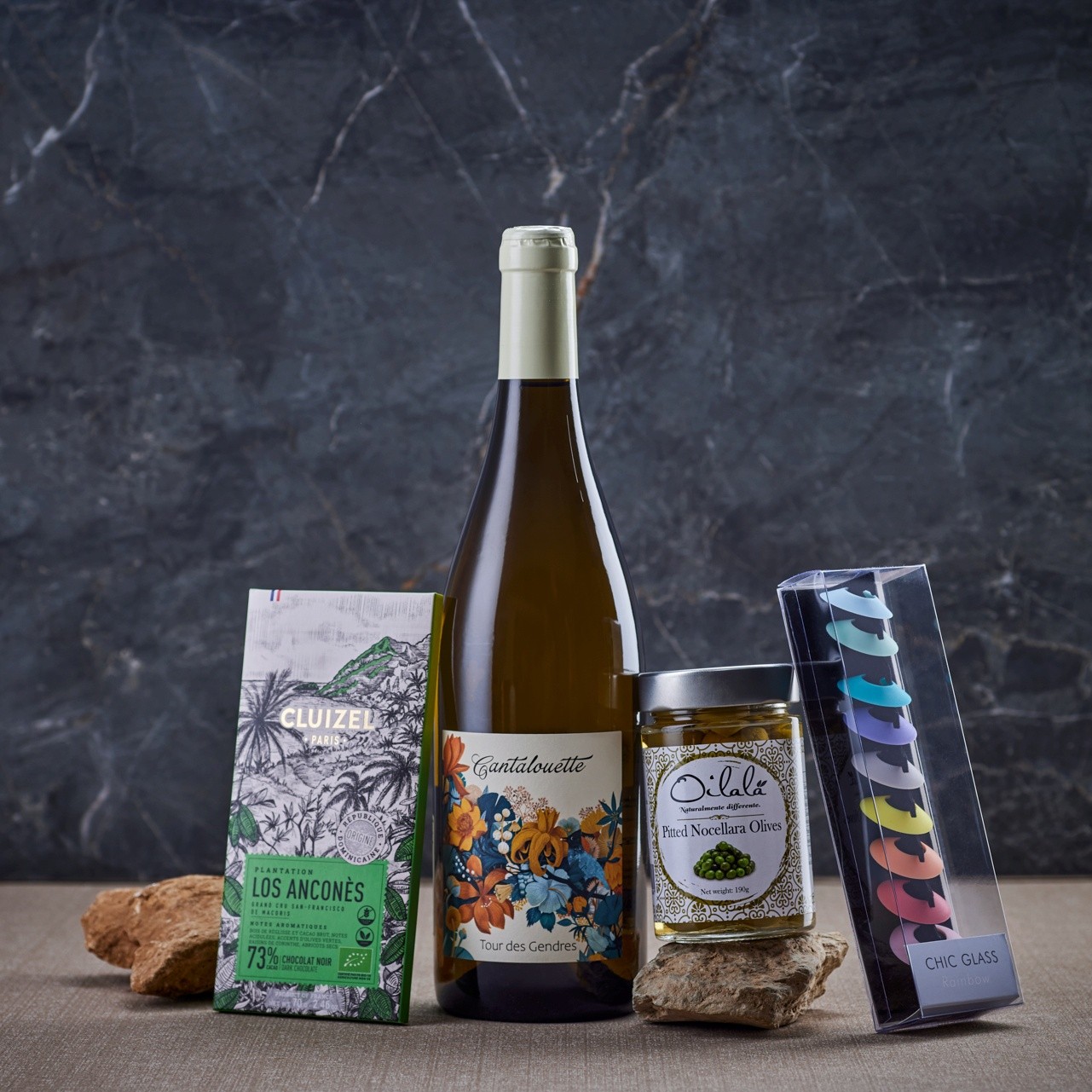 Vynas ir užkandžiai