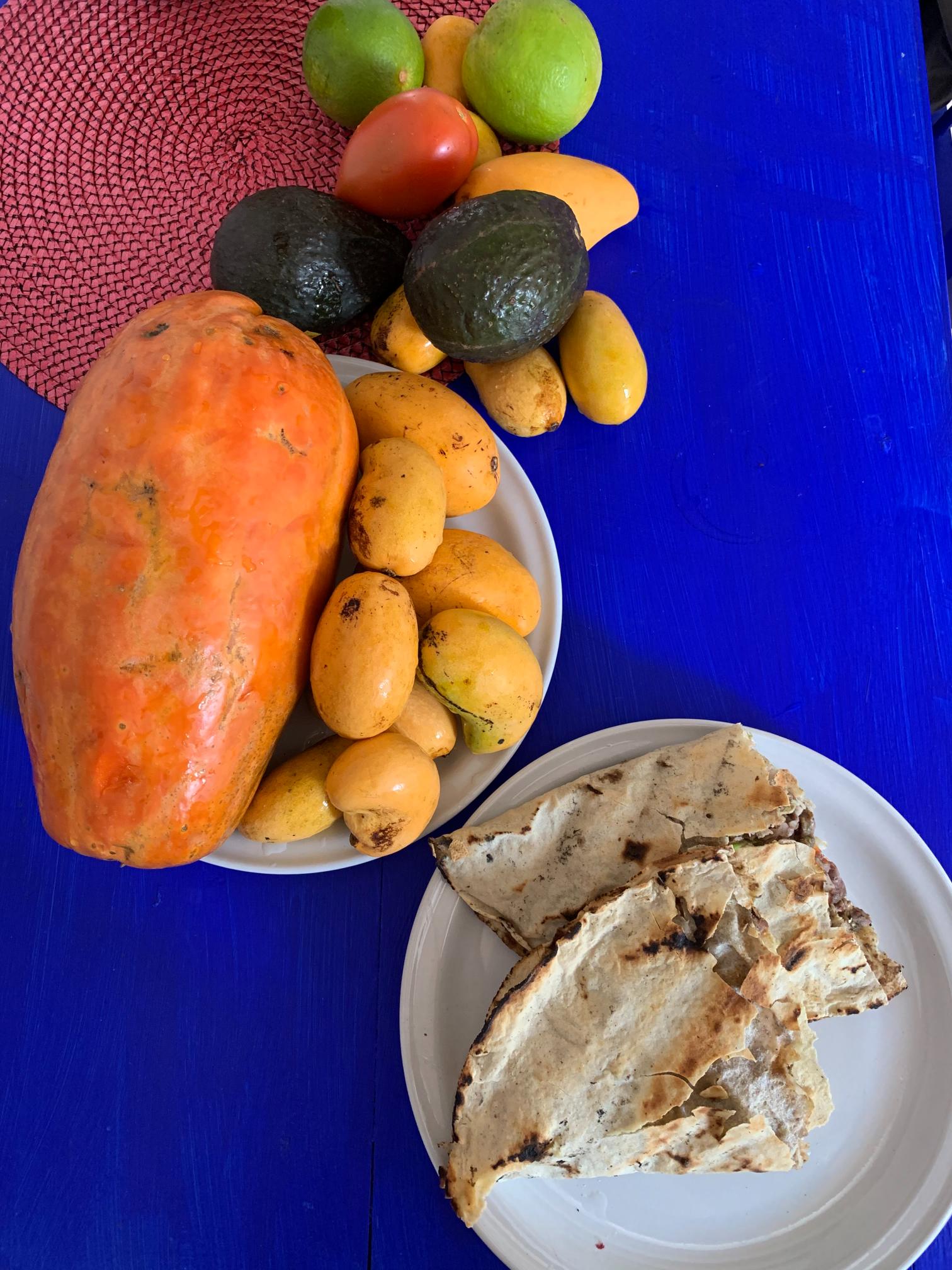 Egzotiniai vaisiai ir tekila