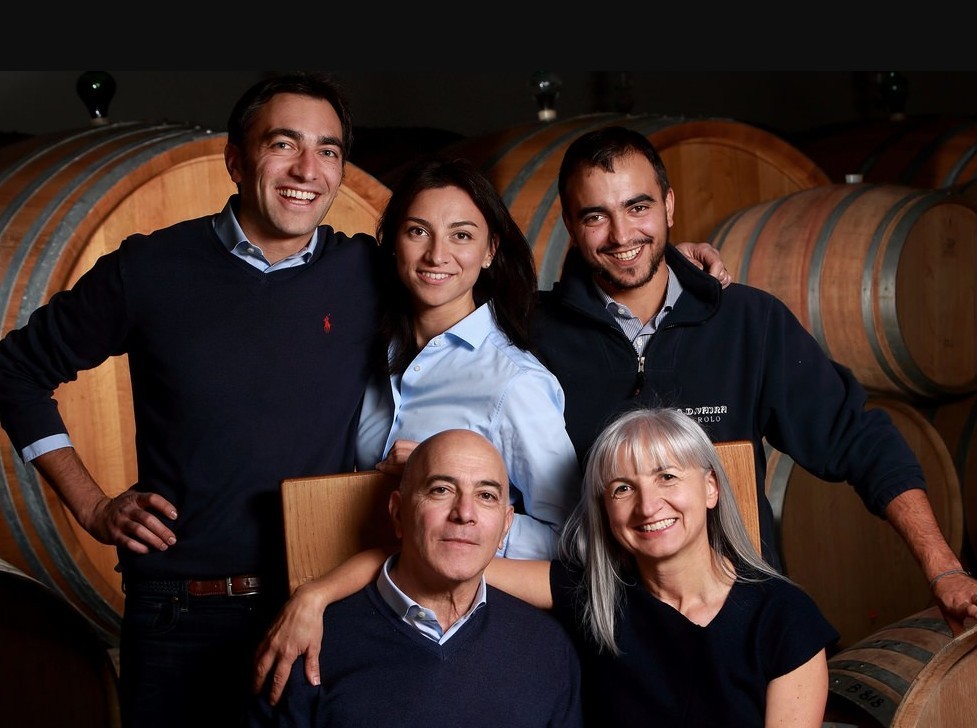 Vajrų &scaron;eima Barolo regione